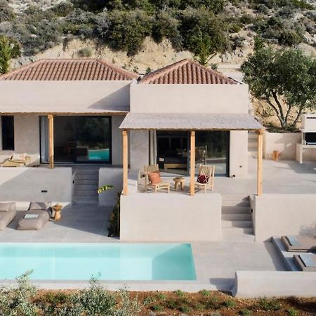 Villa Gaia - Secret Roc Villas Livathos  외부 사진